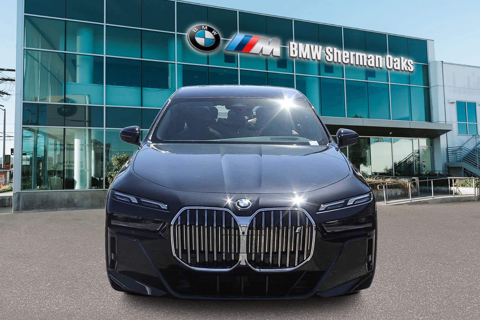 Thumbnail: 2026 BMW i7 - 2