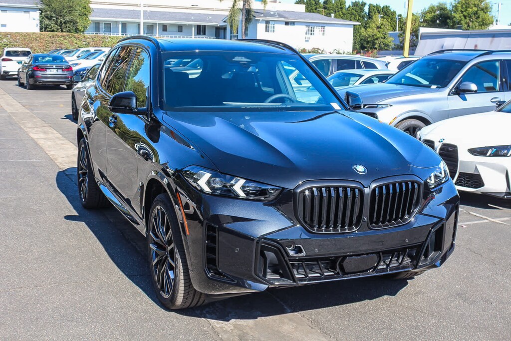 New 2026 BMW X5 sDrive40i SUV