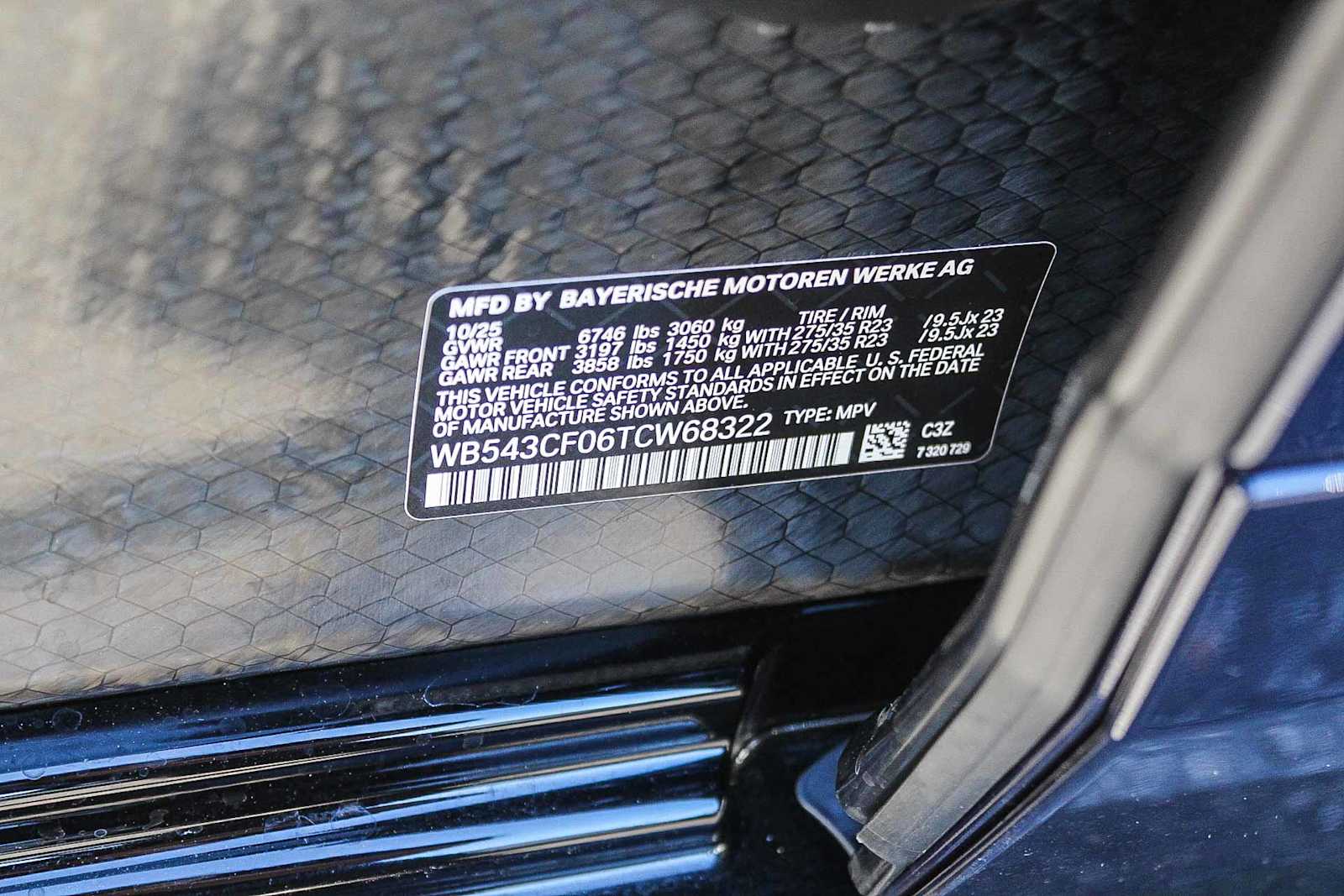 Thumbnail: 2026 BMW iX - 27