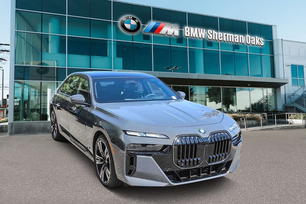New 2026 BMW 760i xDrive Sedan