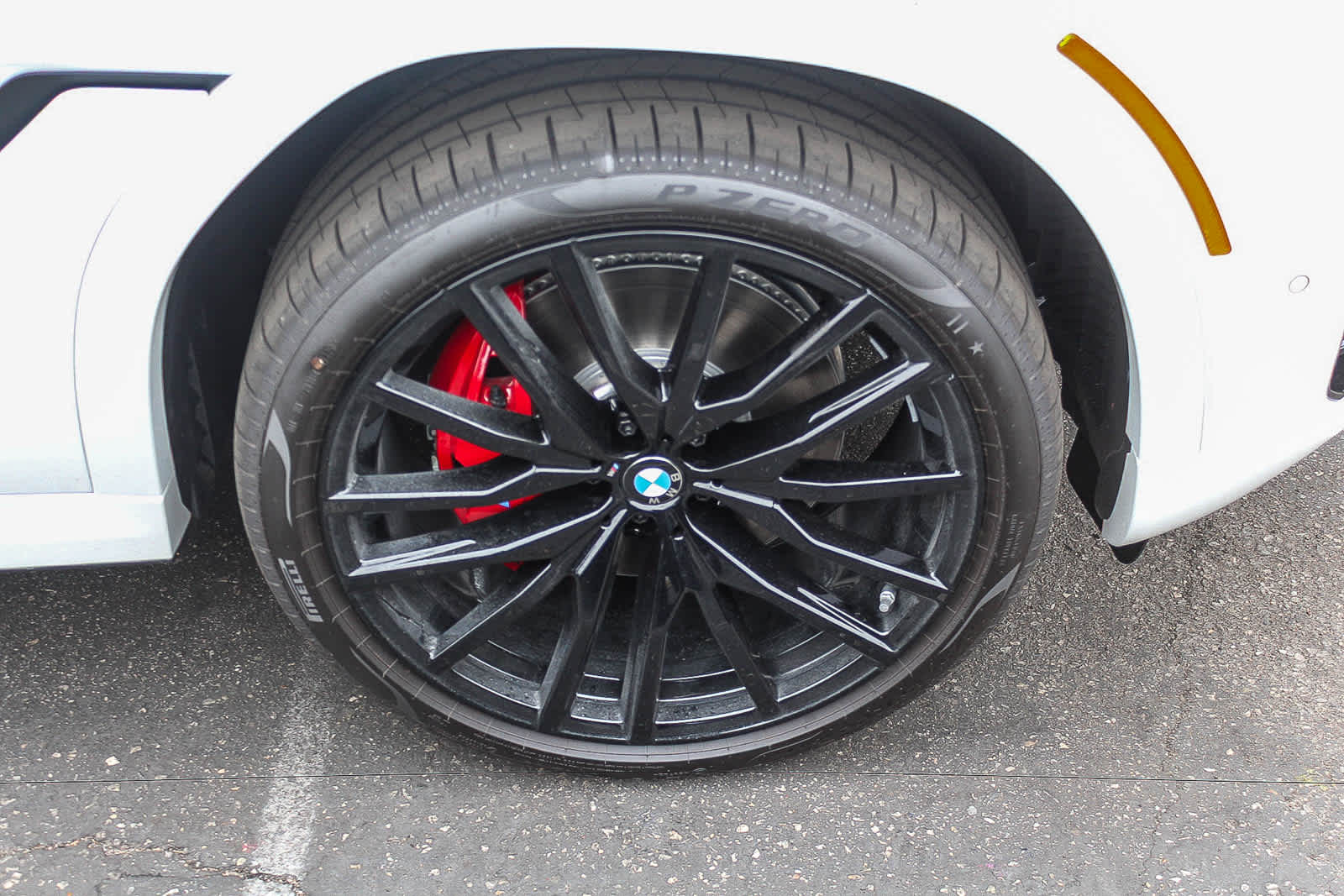 Thumbnail: 2027 BMW X6 - 9