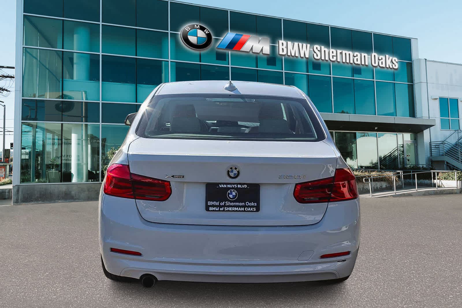 Thumbnail: 2018 BMW 3 Series - 5