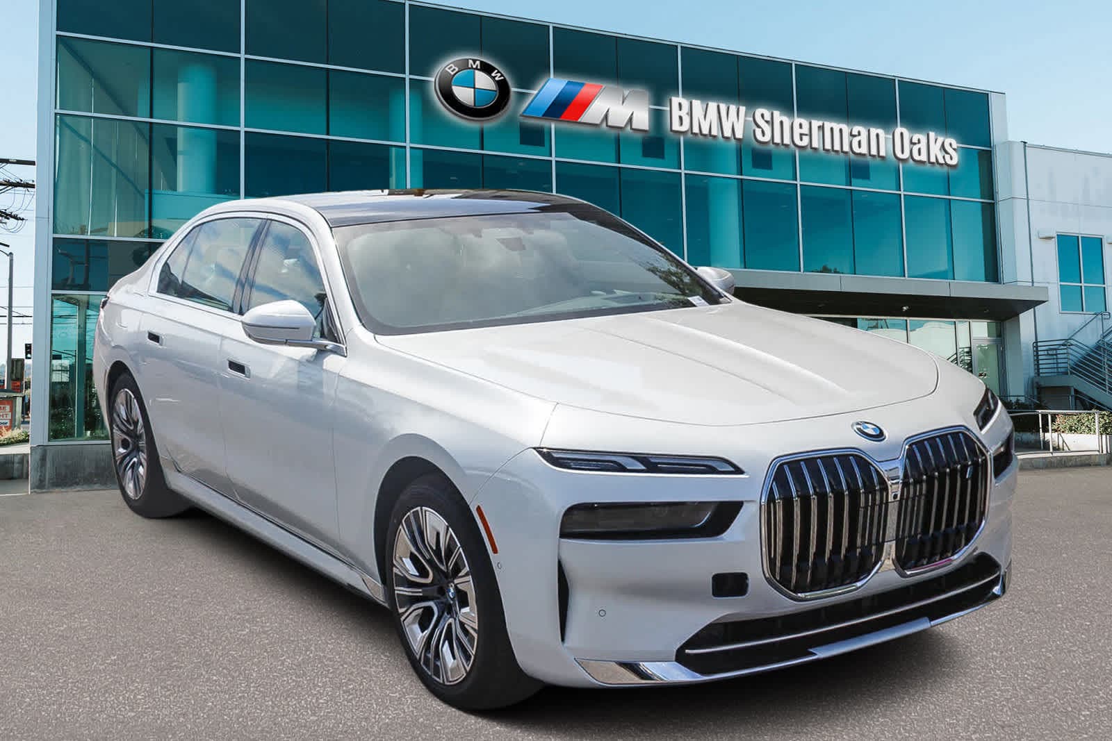 Thumbnail: 2026 BMW i7 - 3