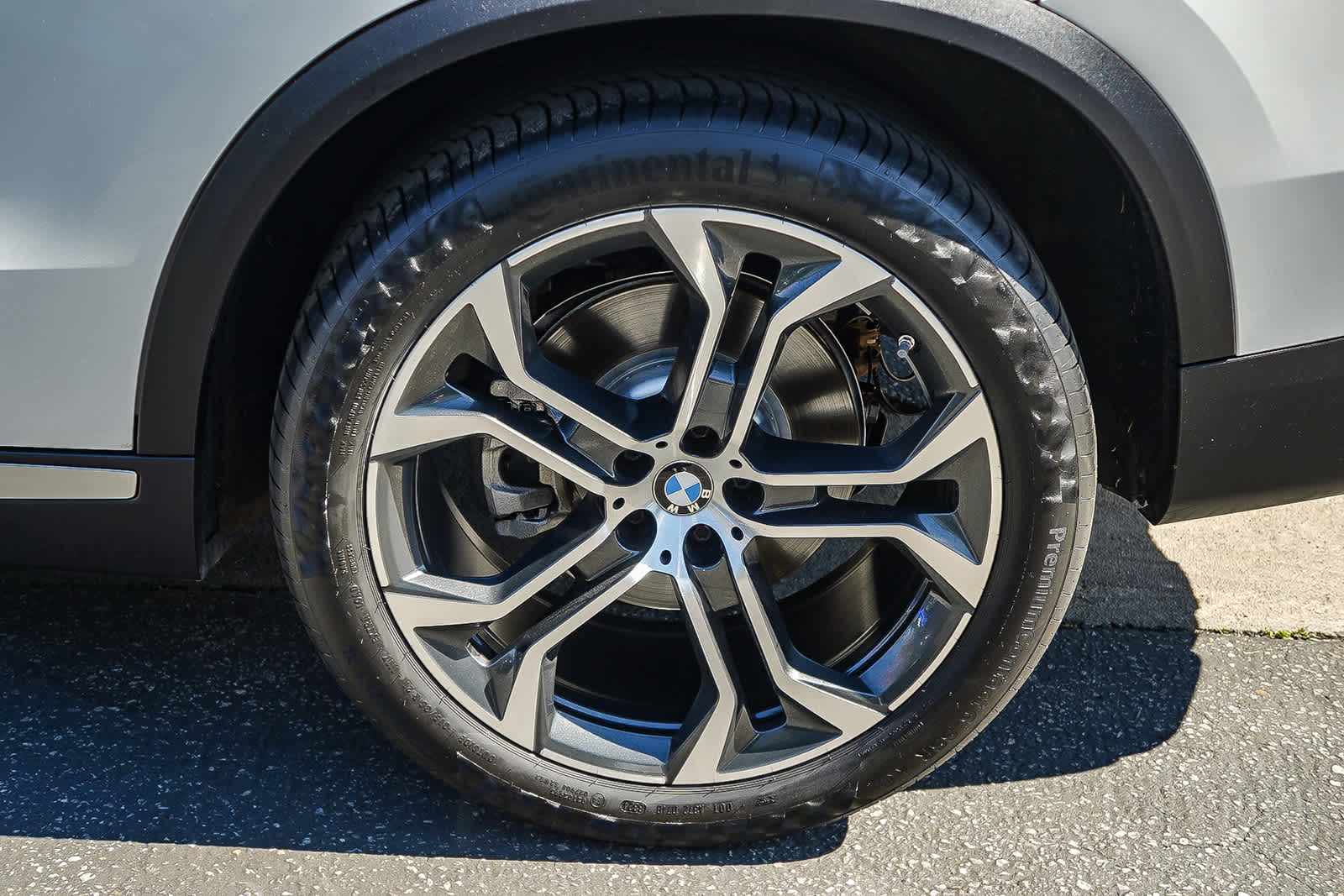 Thumbnail: 2025 BMW X5 - 11