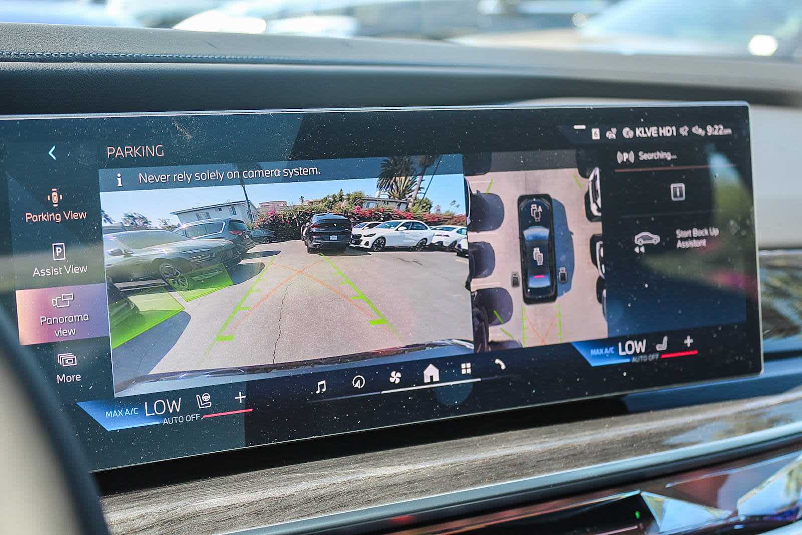 Thumbnail: 2025 BMW i7 - 23