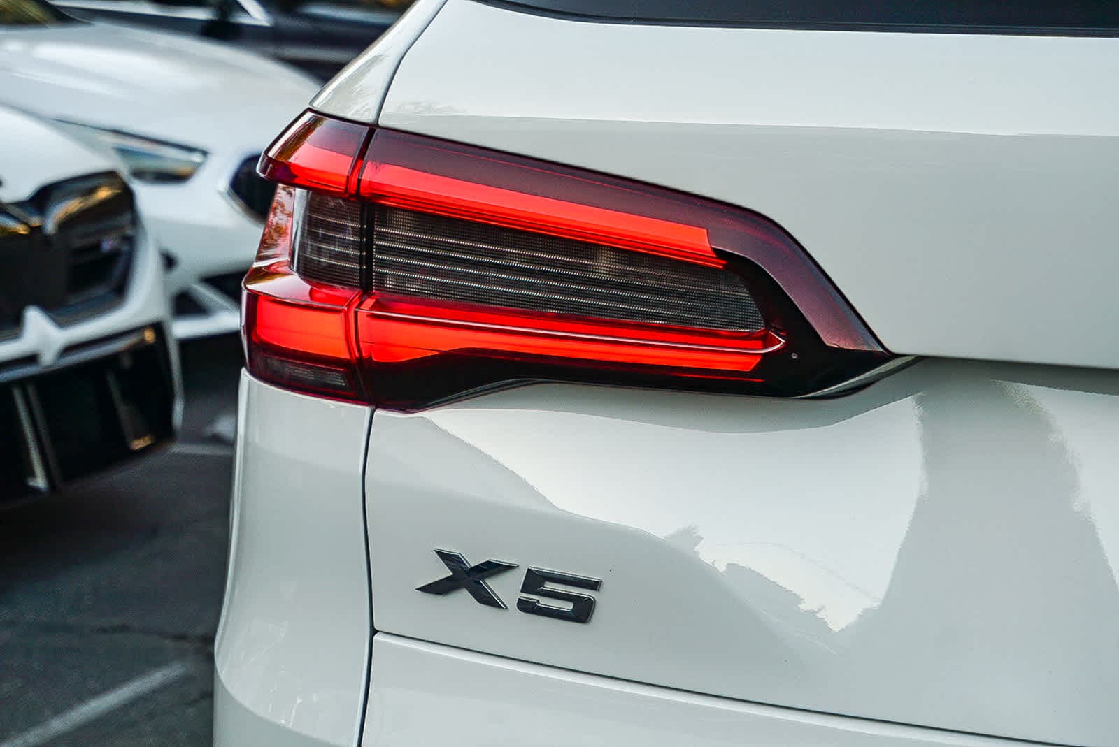 Thumbnail: 2022 BMW X5 - 12