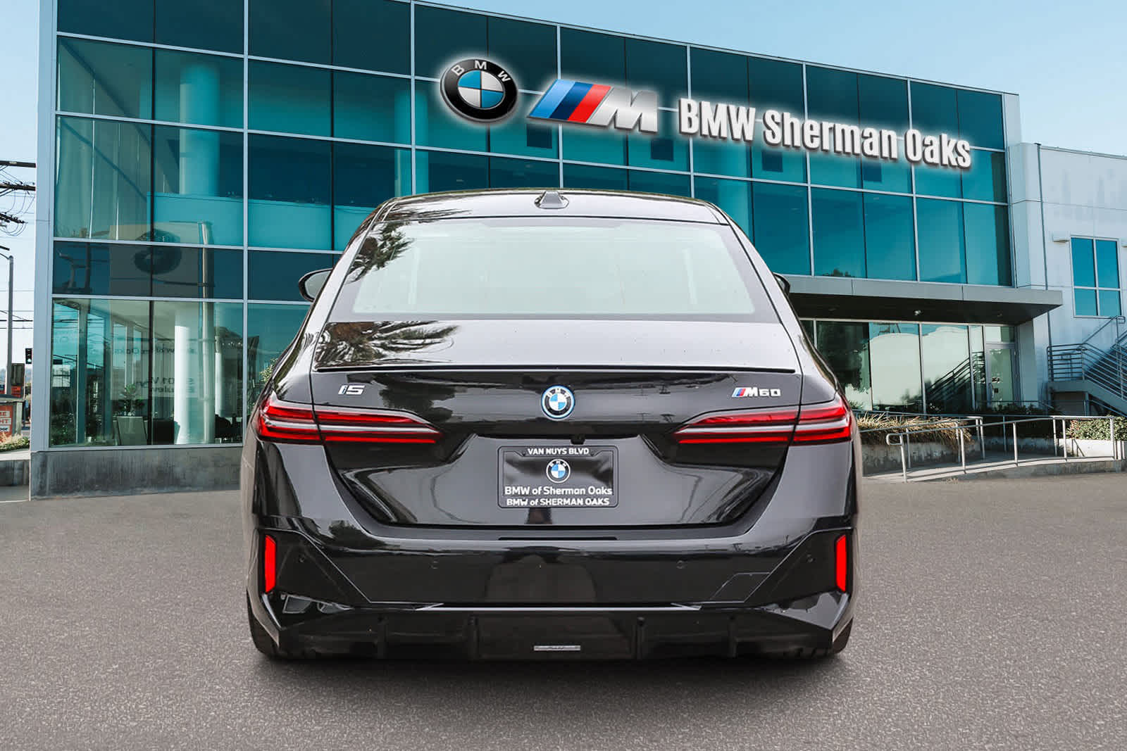 Thumbnail: 2025 BMW i5 - 5