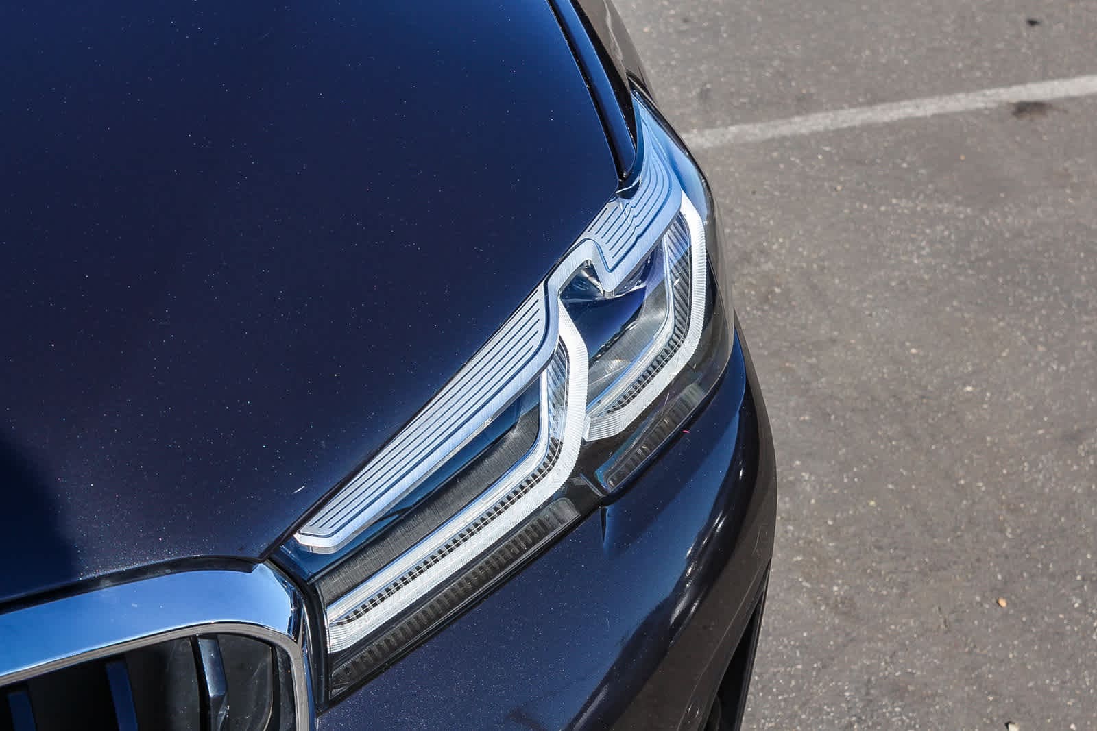 Thumbnail: 2023 BMW 5 Series - 10