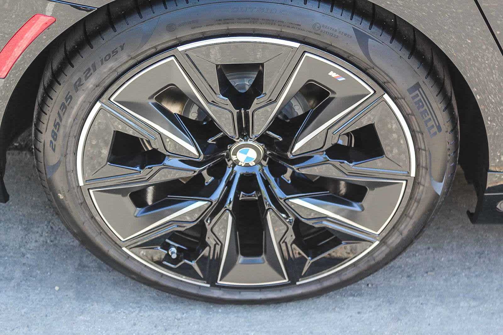 Thumbnail: 2026 BMW 7 Series - 8