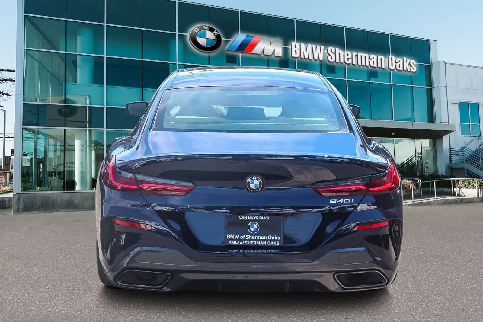Thumbnail: 2026 BMW 8 Series - 5
