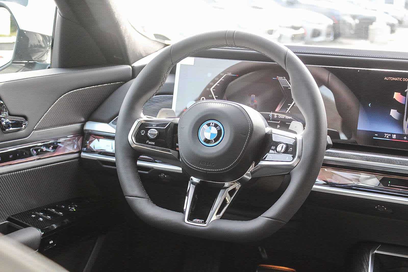 Thumbnail: 2026 BMW 7 Series - 15
