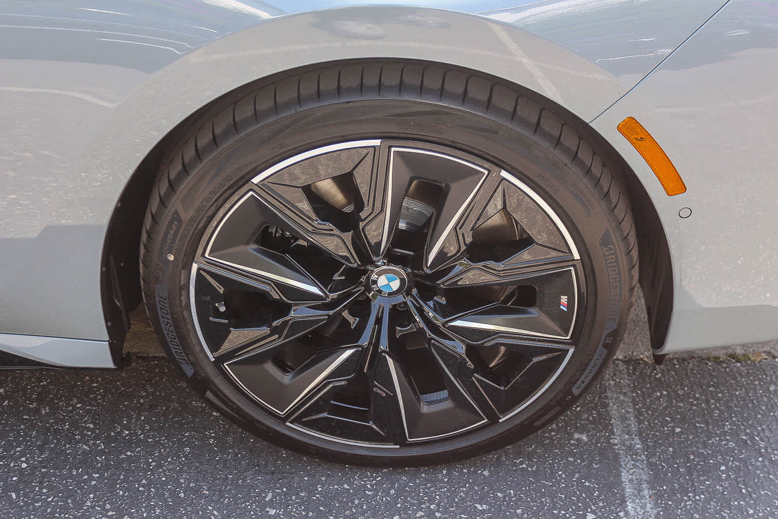 Thumbnail: 2026 BMW i7 - 9