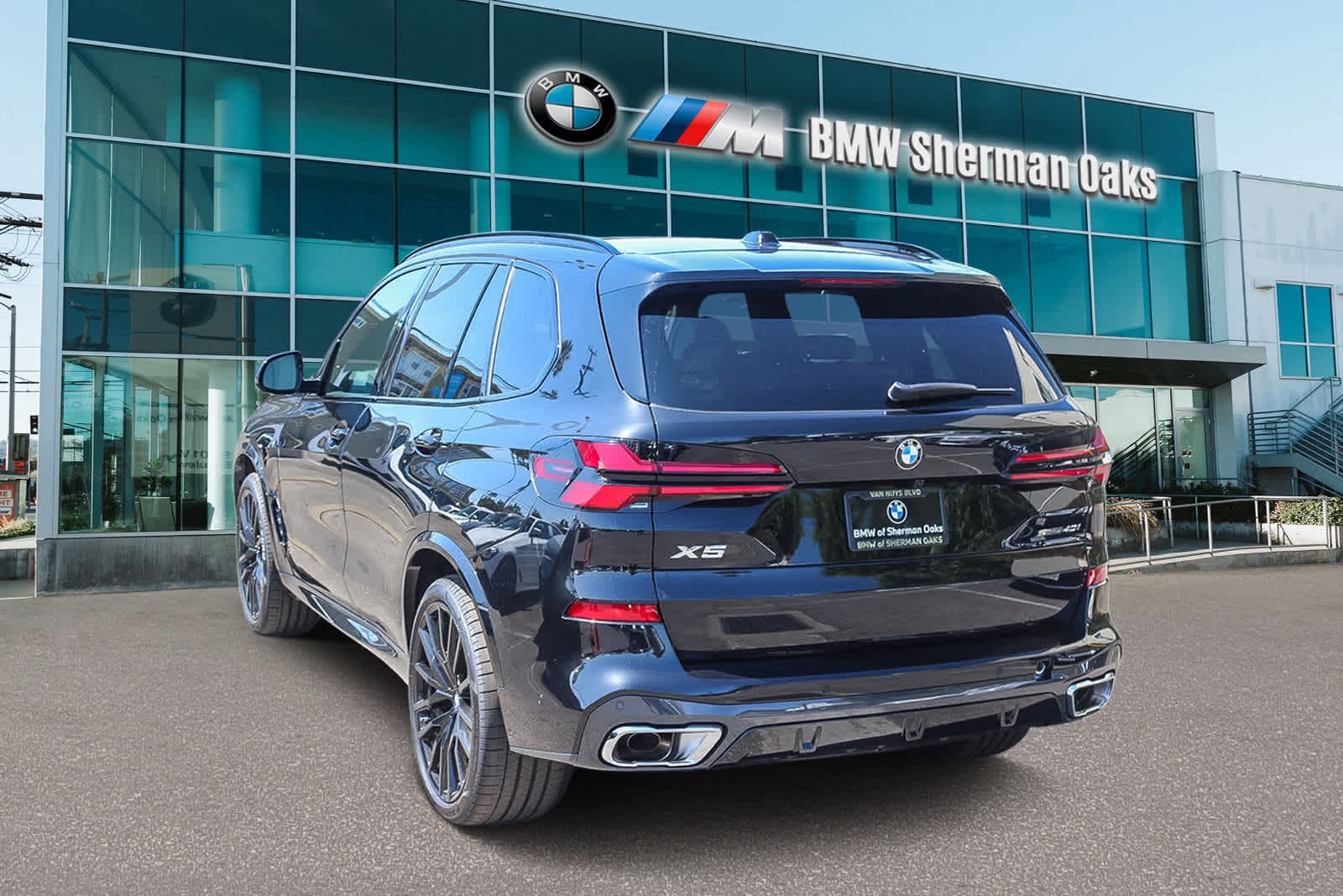 Thumbnail: 2026 BMW X5 - 6