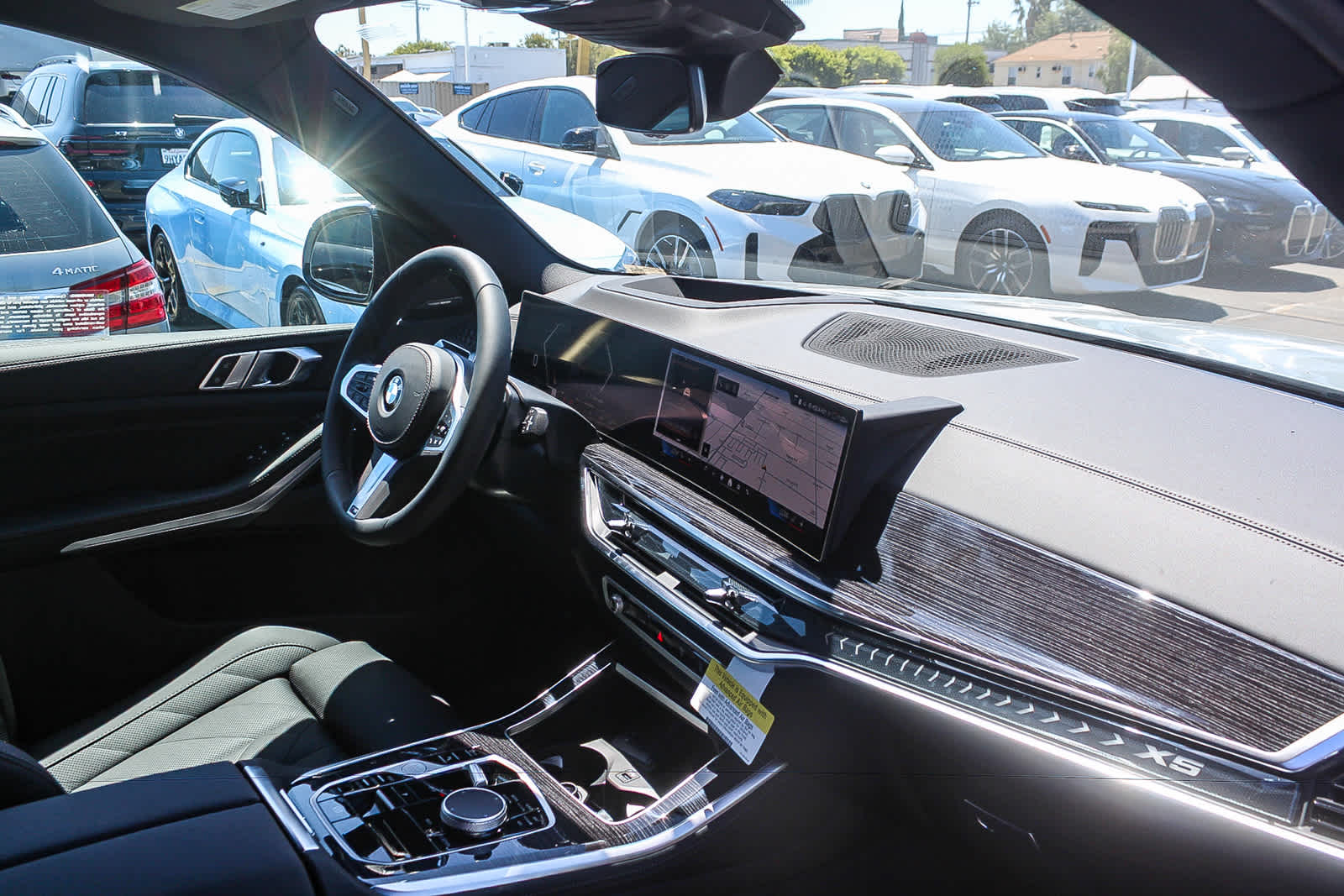 Thumbnail: 2026 BMW X5 - 15