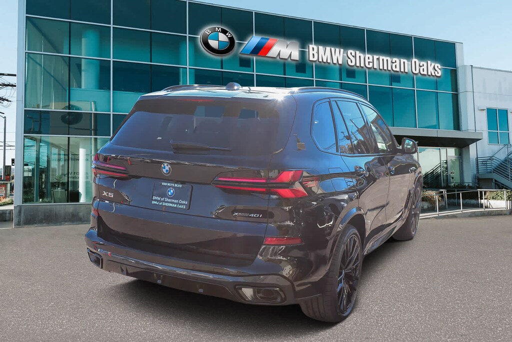 New 2026 BMW X5 xDrive40i SUV