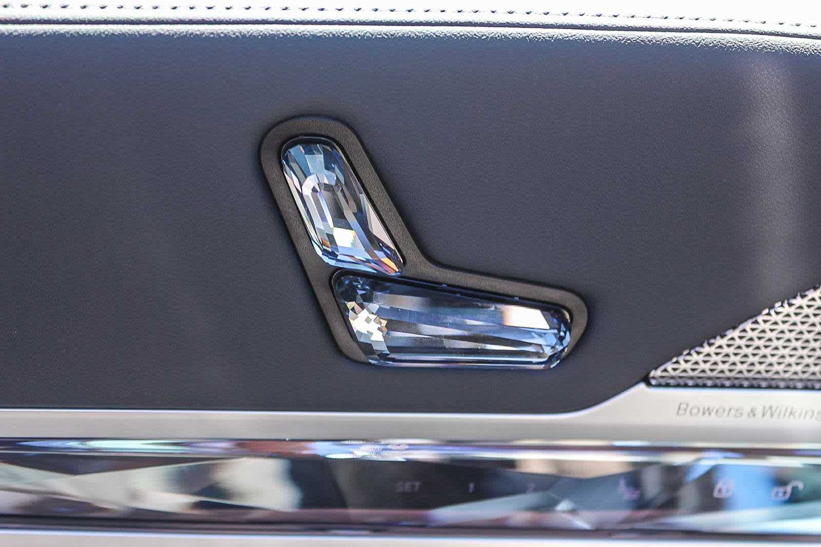 Thumbnail: 2026 BMW 7 Series - 20