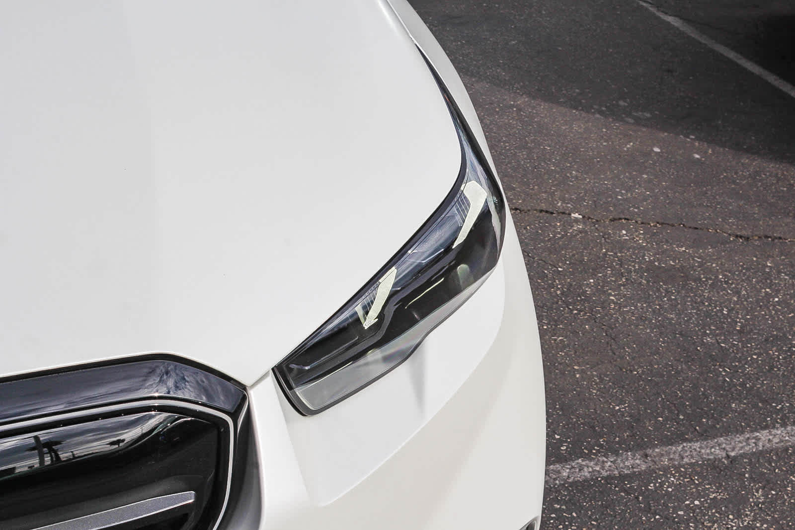 Thumbnail: 2026 BMW M5 - 10