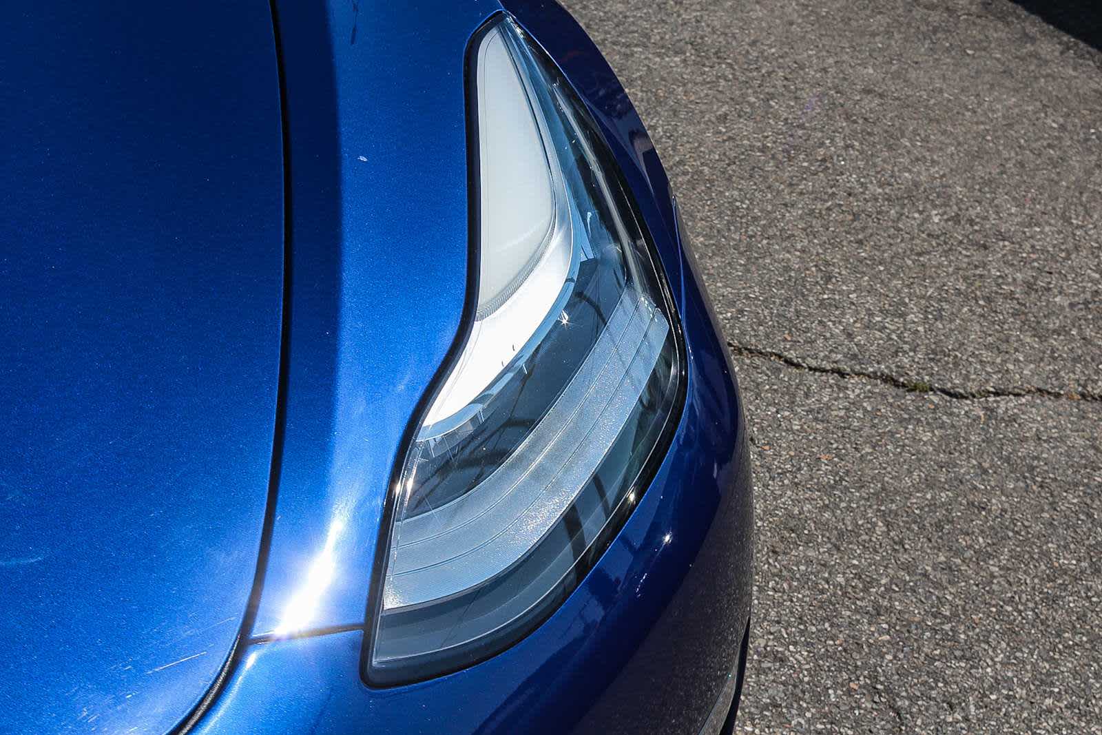 Thumbnail: 2018 Tesla Model 3 - 10