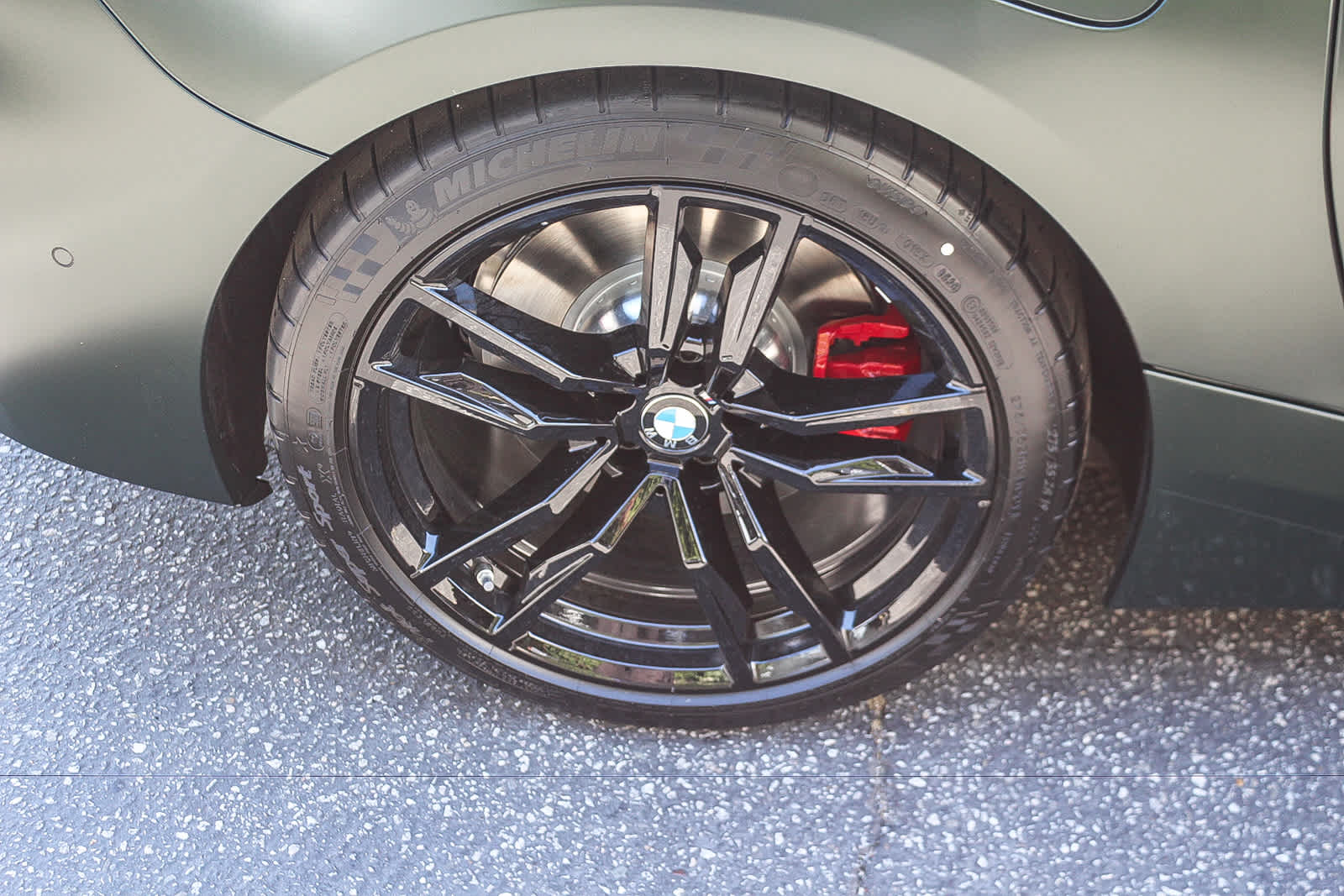 Thumbnail: 2026 BMW Z4 - 8