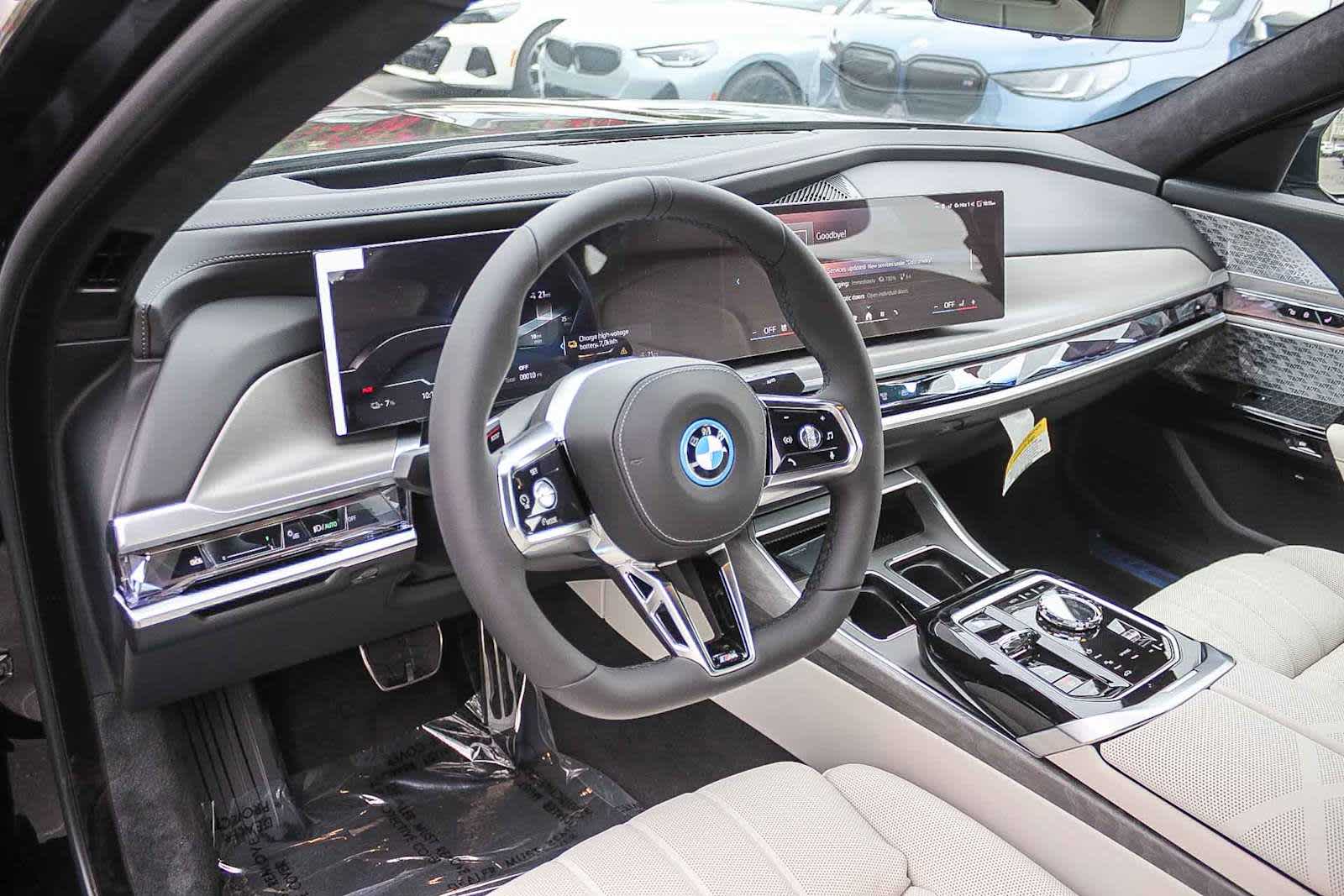 Thumbnail: 2026 BMW i7 - 17