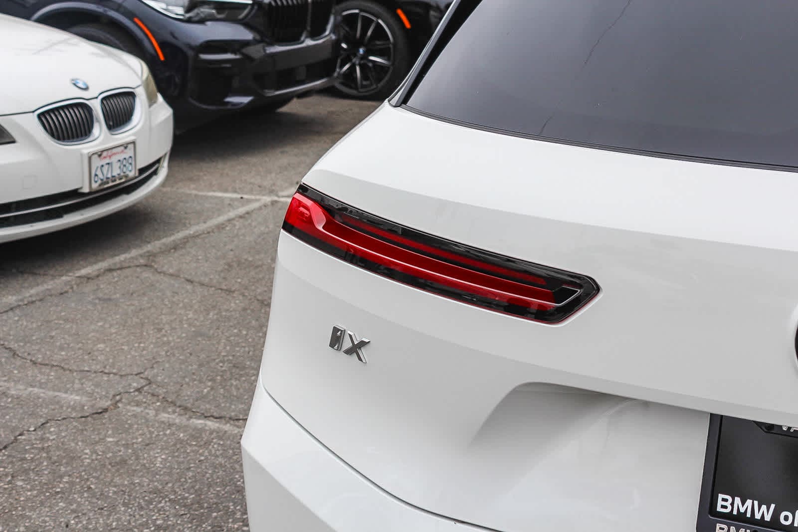 Thumbnail: 2026 BMW iX - 7