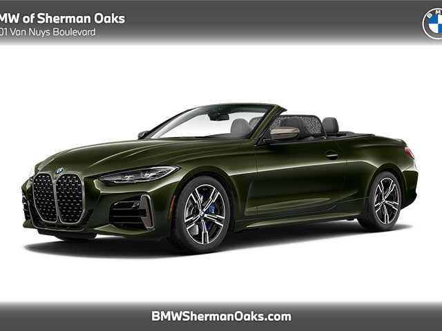 2022 BMW 4 Series M440i xDrive Hero Image