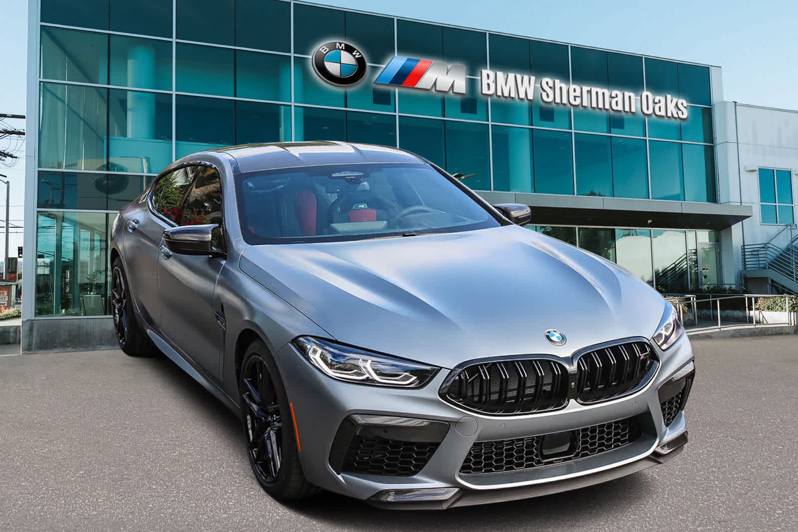 Thumbnail: 2025 BMW M8 - 3