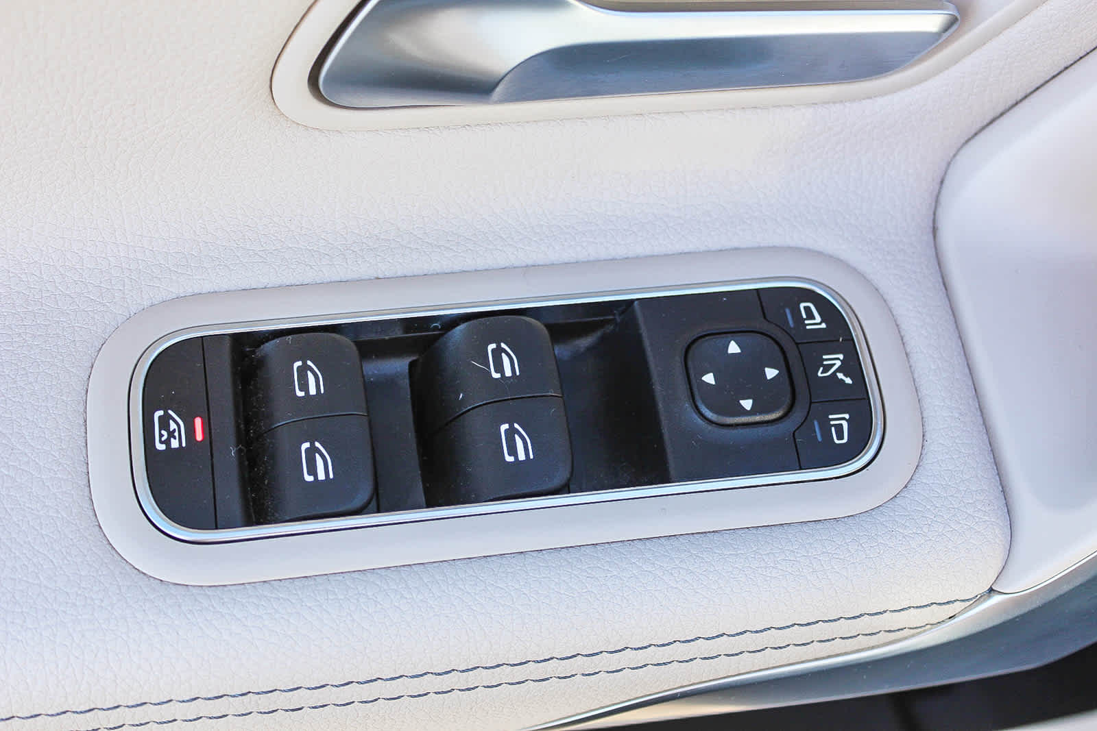 Thumbnail: 2022 Mercedes-Benz A-Class - 20