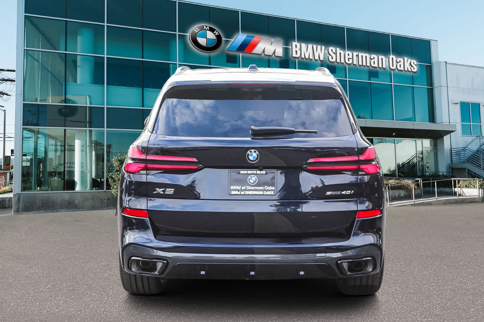 Thumbnail: 2026 BMW X5 - 5