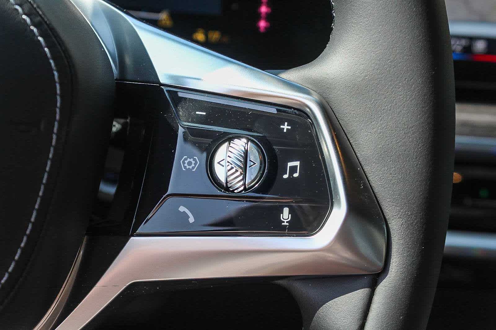 Thumbnail: 2026 BMW i7 - 24