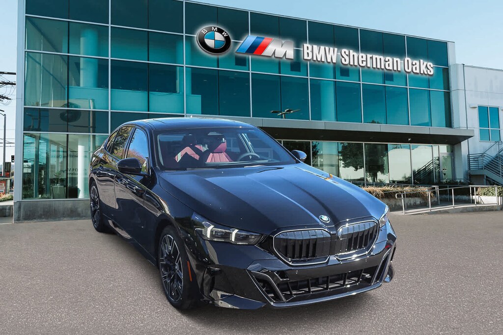 New 2026 BMW 530i Sedan