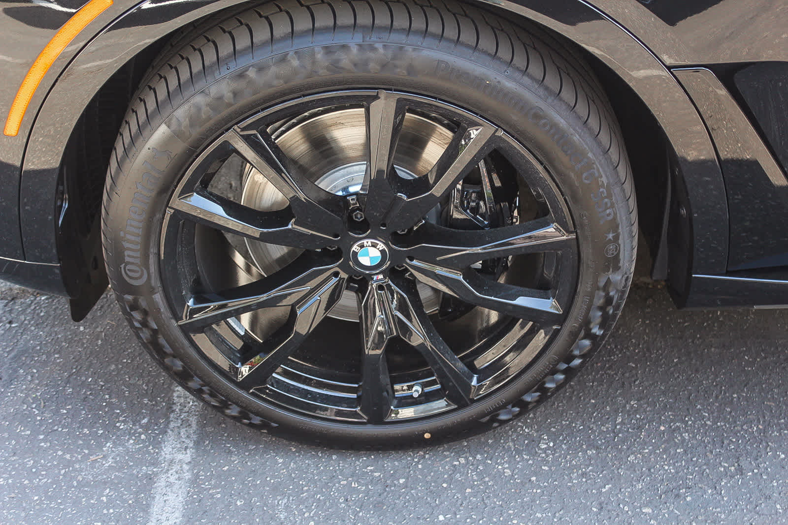 Thumbnail: 2026 BMW X7 - 9