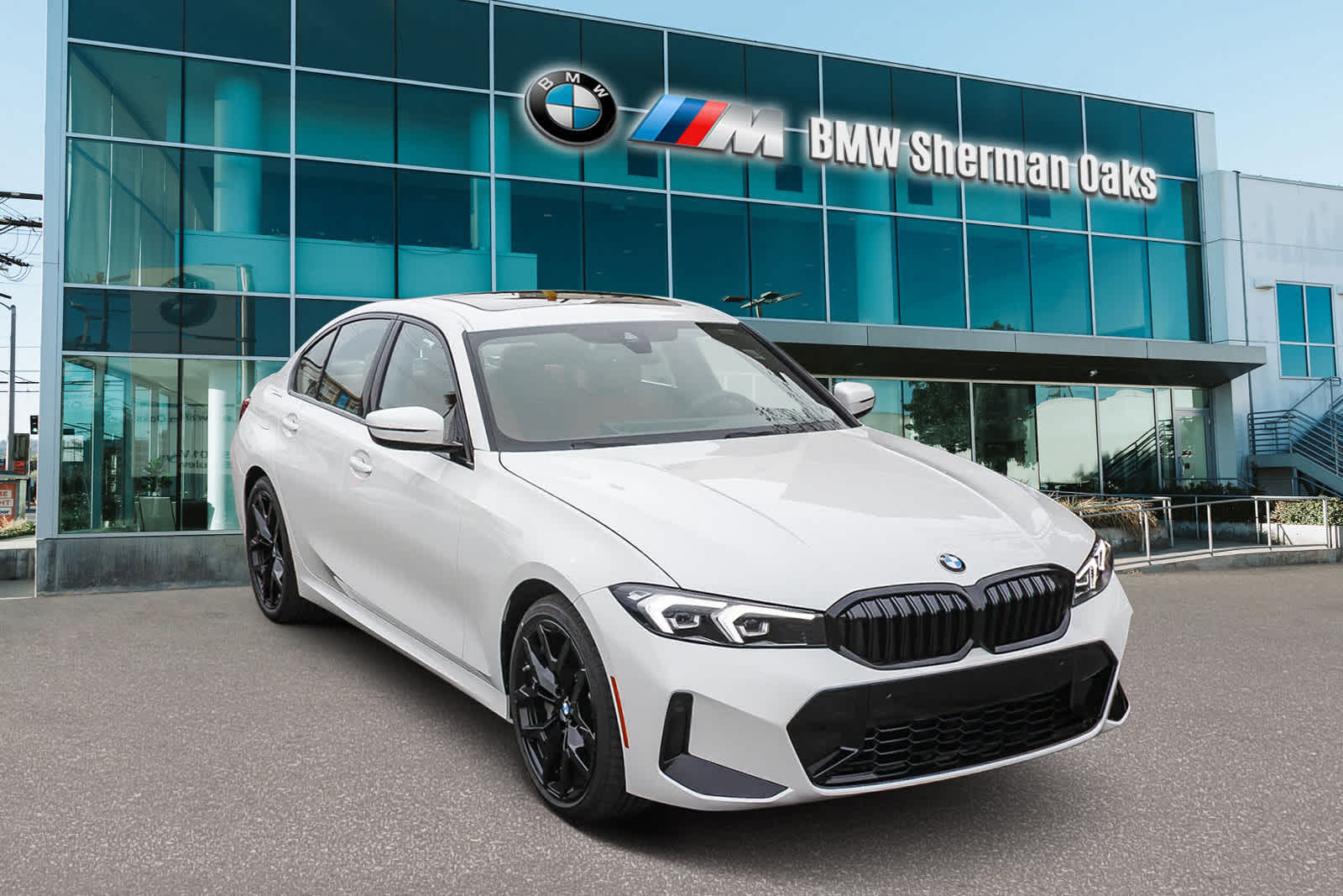 Thumbnail: 2026 BMW 3 Series - 3