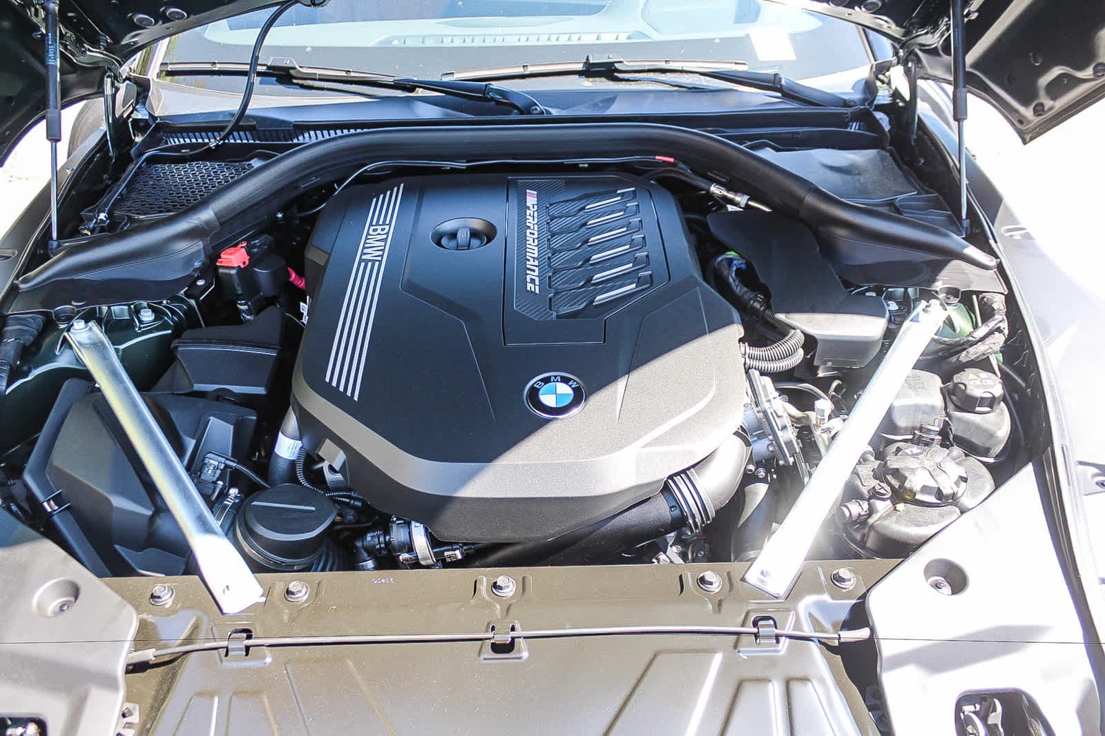 Thumbnail: 2026 BMW Z4 - 25