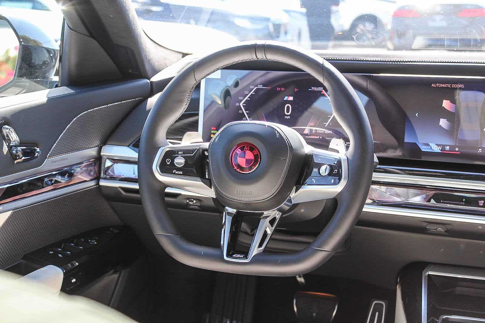 Thumbnail: 2026 BMW 7 Series - 15