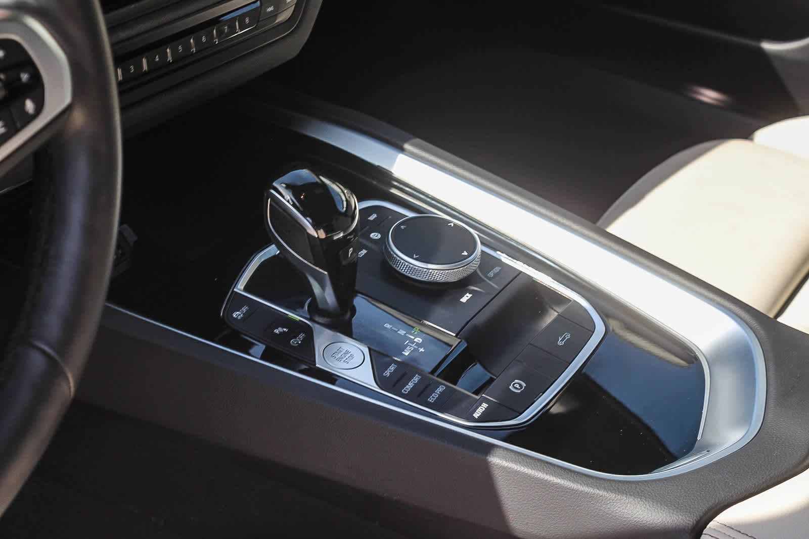 Thumbnail: 2024 BMW Z4 - 17