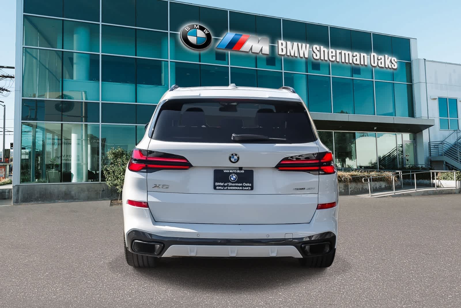 2026 BMW X5 sDrive40i photo 4