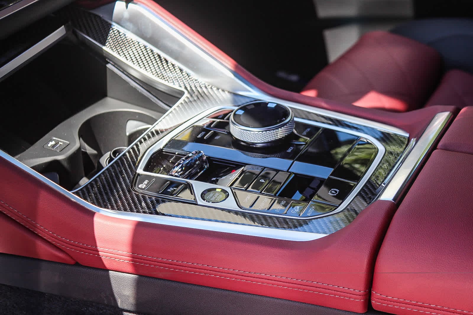 Thumbnail: 2027 BMW X6 - 18
