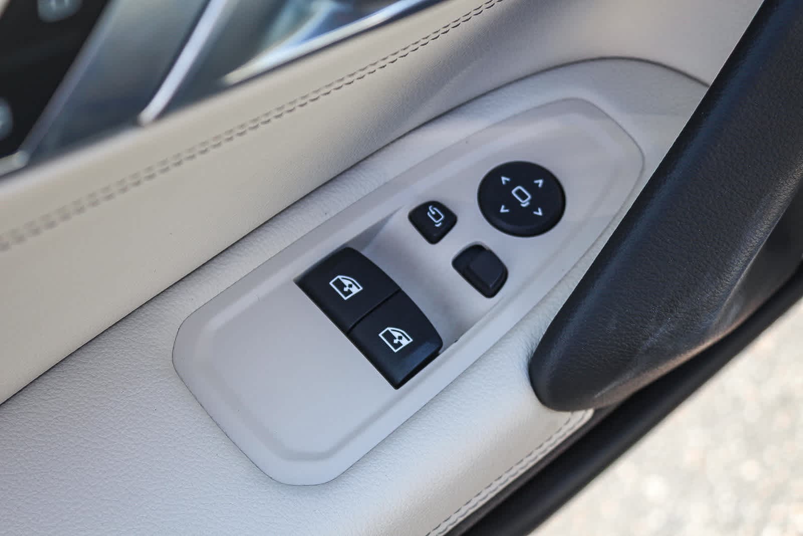 Thumbnail: 2024 BMW Z4 - 18