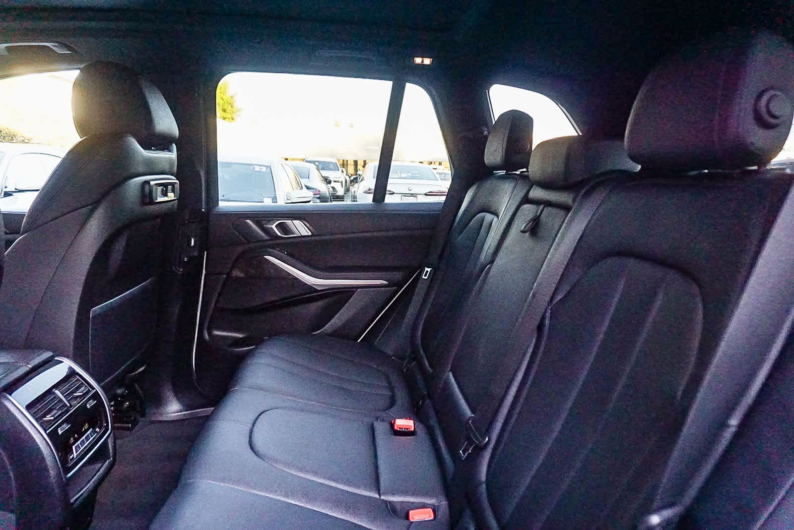 Thumbnail: 2022 BMW X5 - 20