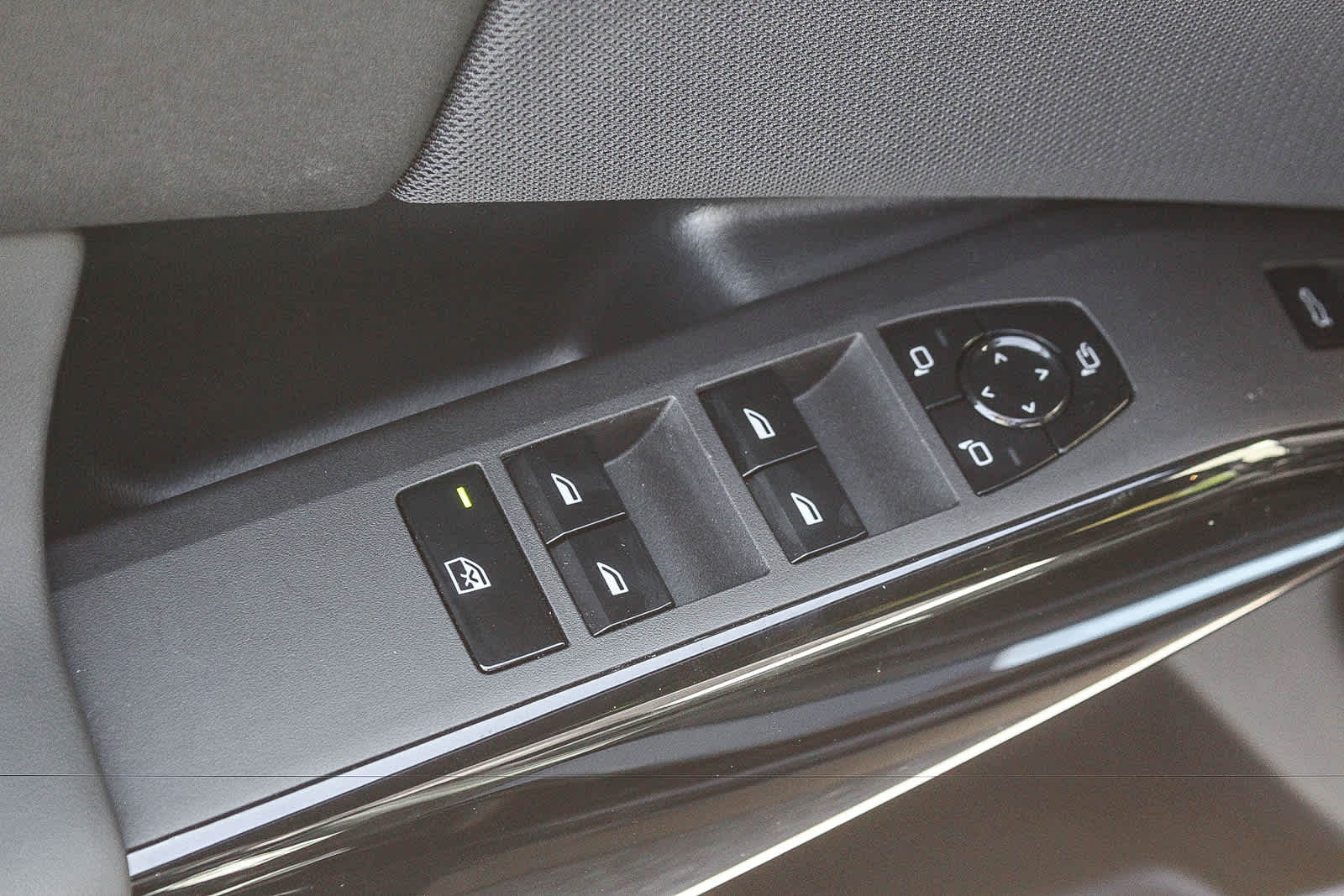 2026 BMW X3 30 - Photo 19
