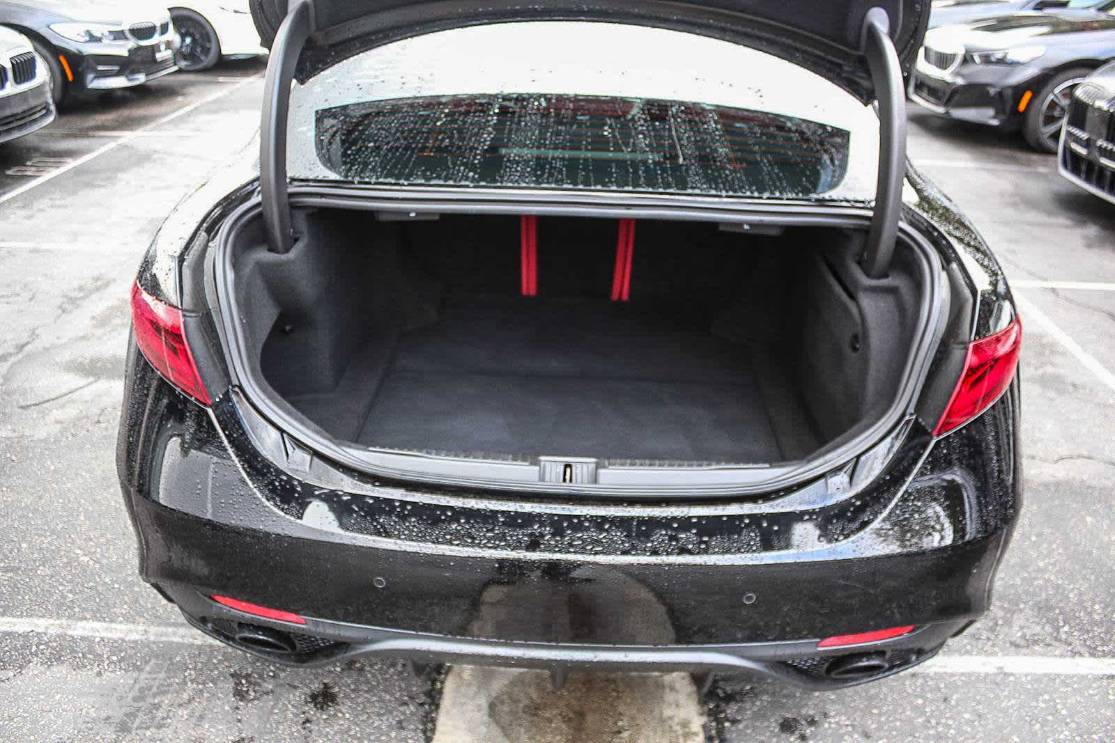 Thumbnail: 2019 Alfa Romeo Giulia - 40