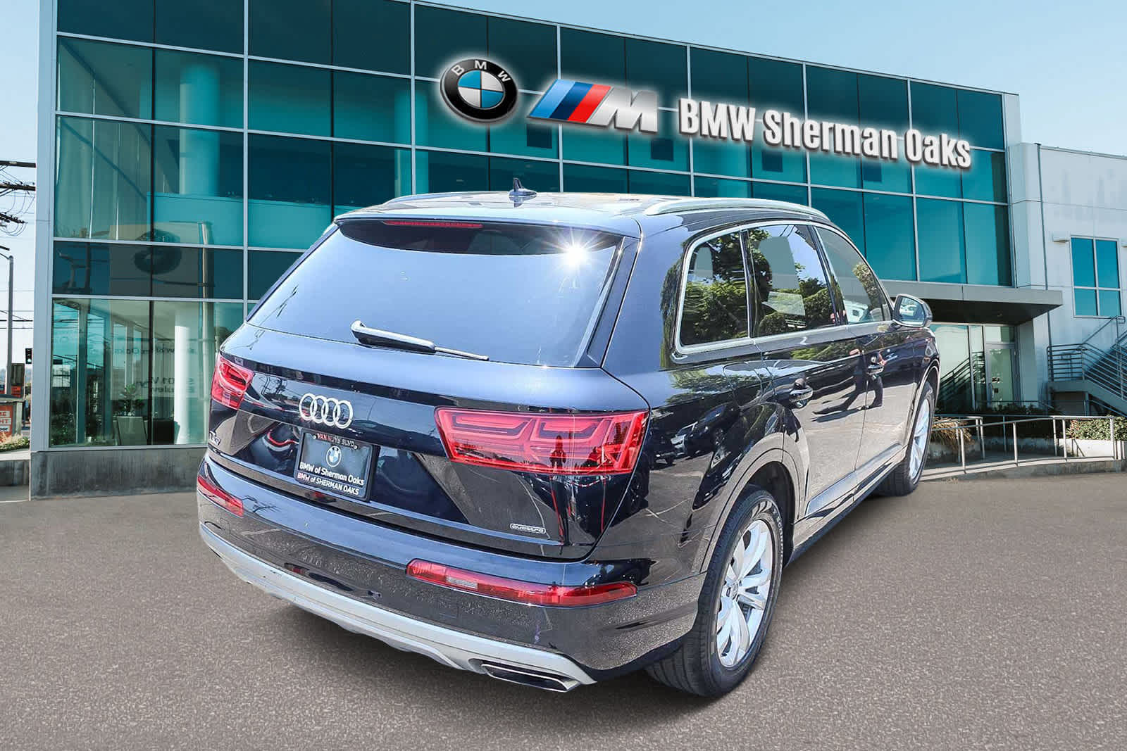 Thumbnail: 2017 Audi Q7 - 4