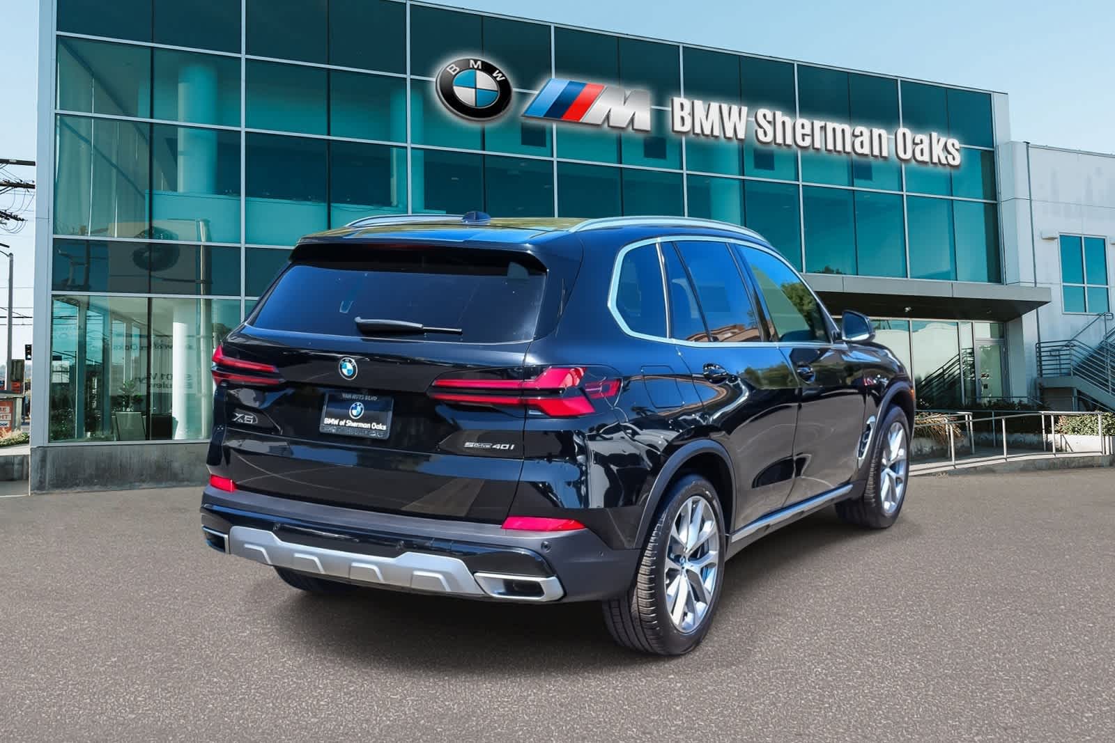 Thumbnail: 2026 BMW X5 - 4