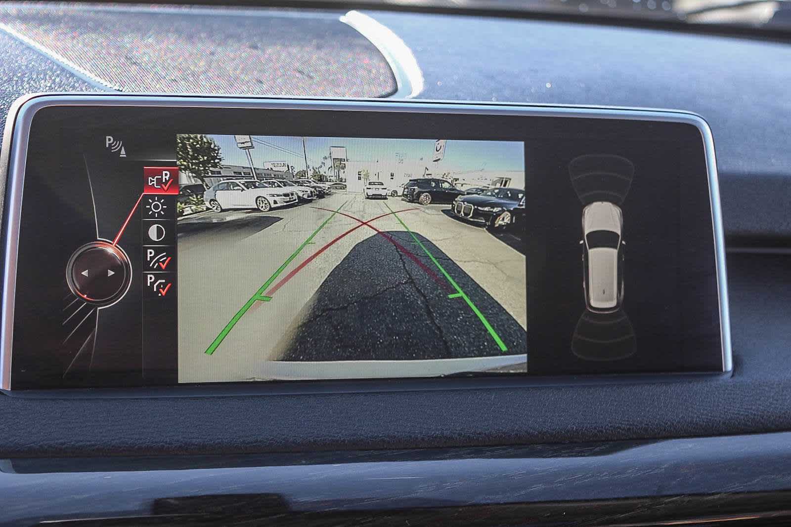 Thumbnail: 2016 BMW X5 - 23