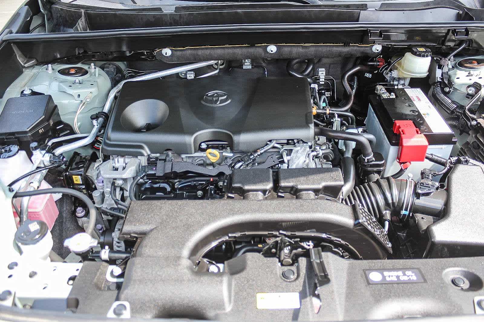 2019 Toyota RAV4 XLE 26