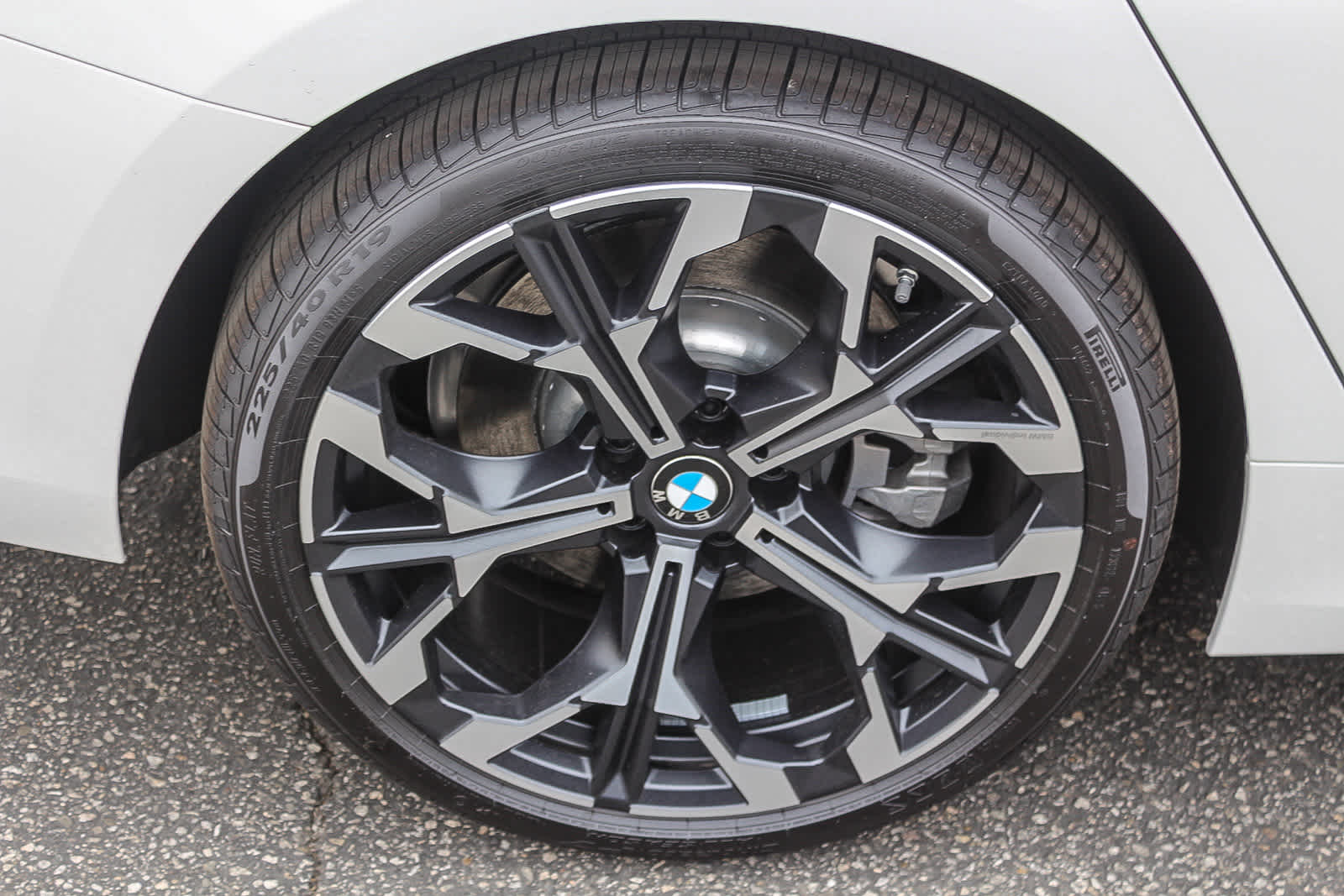 Thumbnail: 2025 BMW 3 Series - 8
