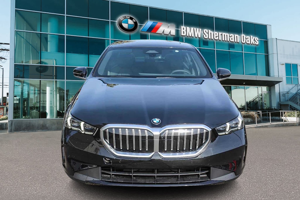 New 2026 BMW 530i Sedan