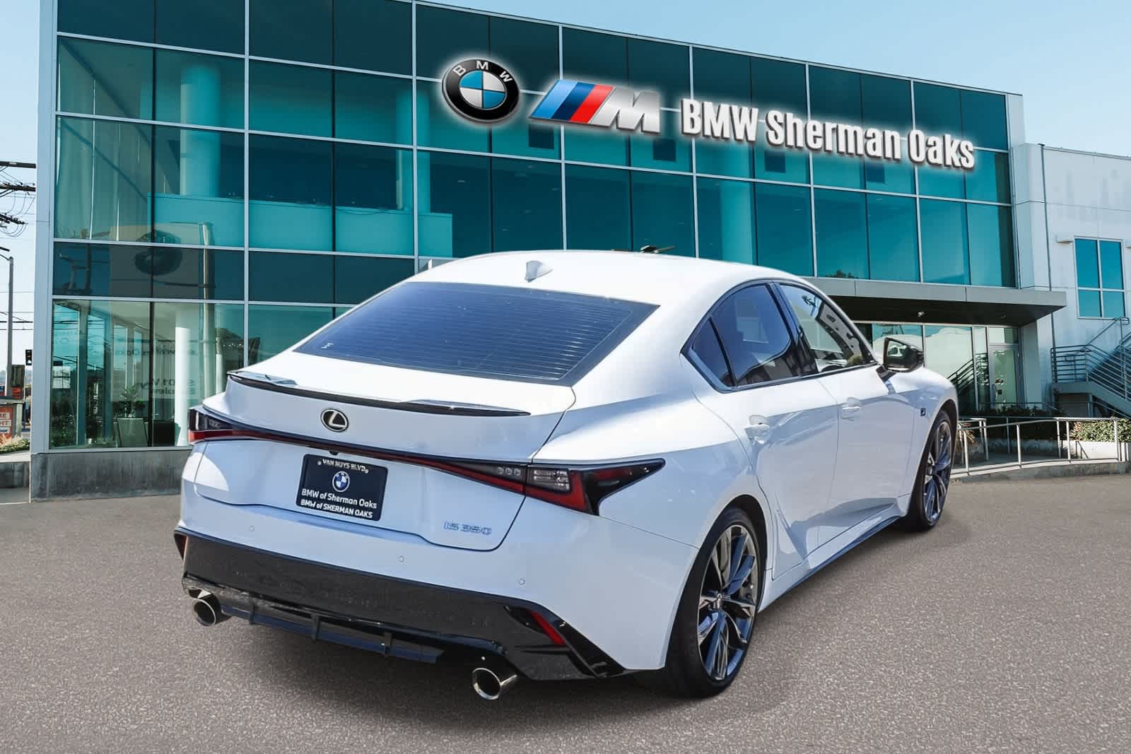 Thumbnail: 2025 Lexus ES - 3