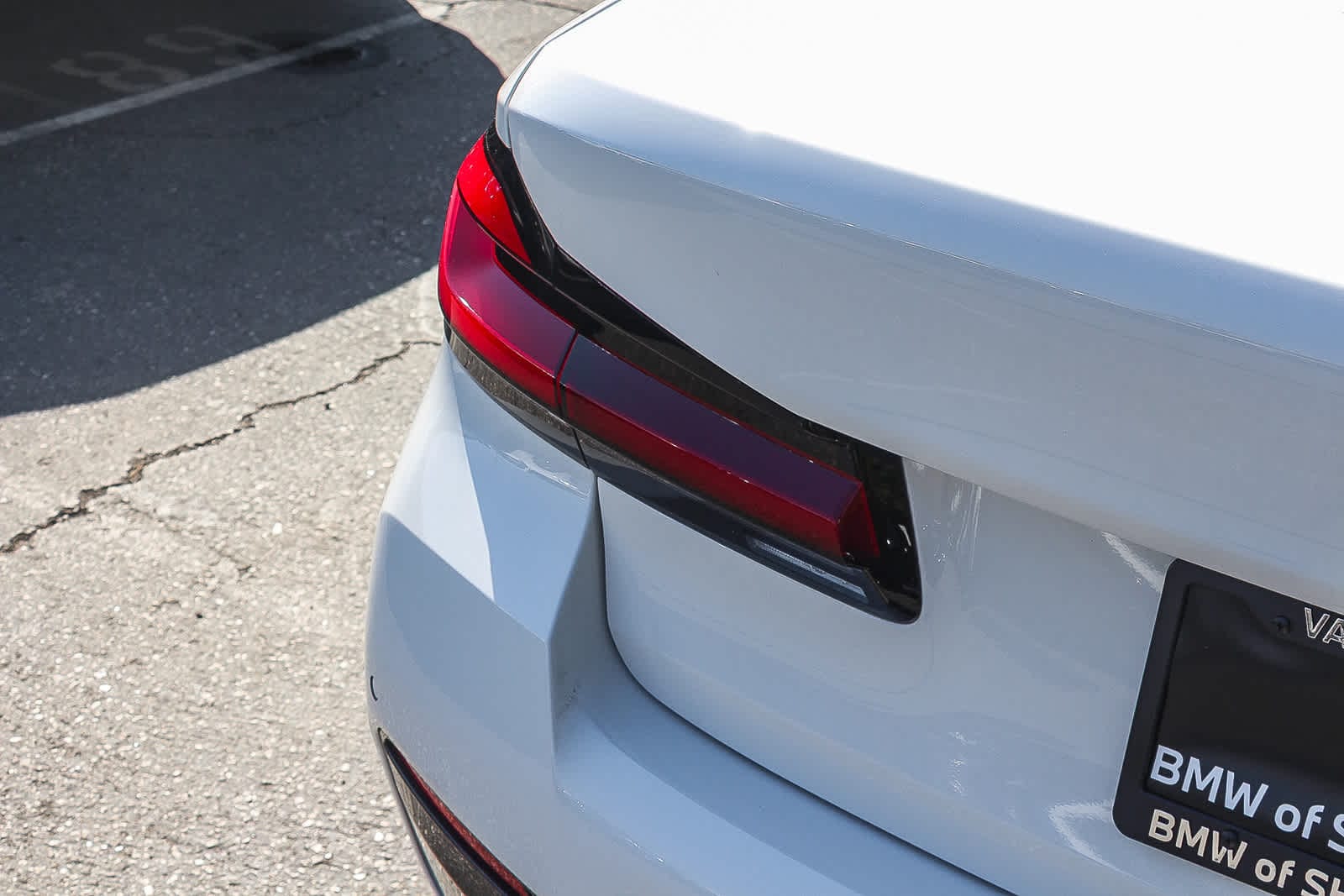 2023 BMW 530e photo 6